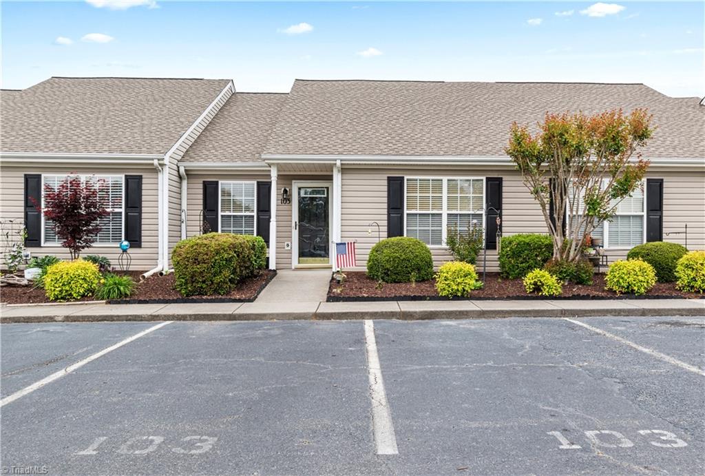 103 Campbell Gardens Road