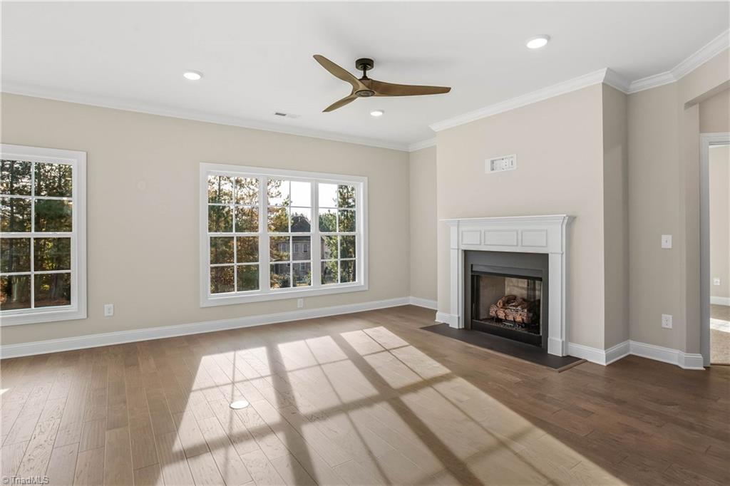 157 Castle Pond Drive, Winston-Salem