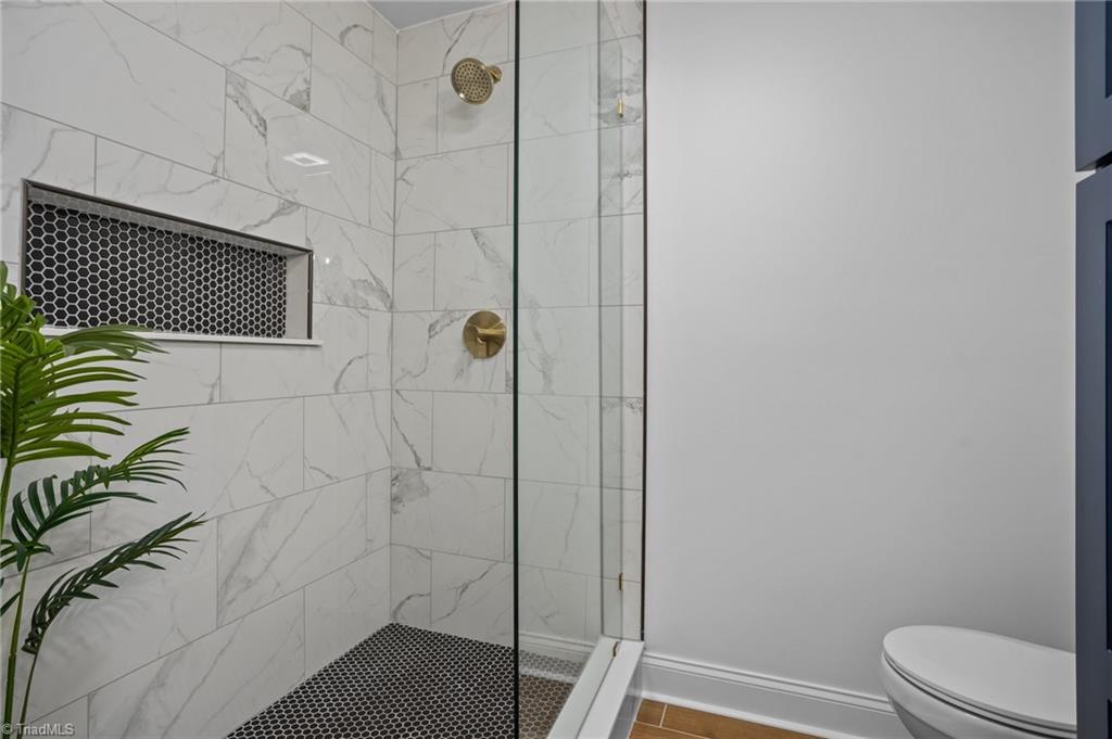 115 aftonshire Court