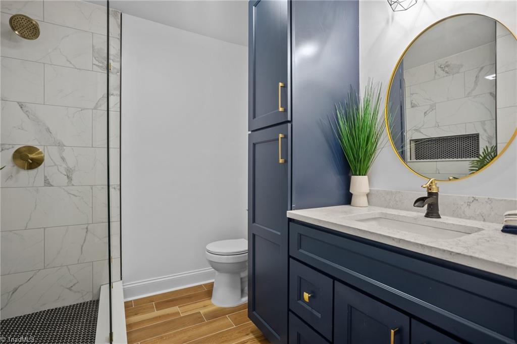 115 aftonshire Court