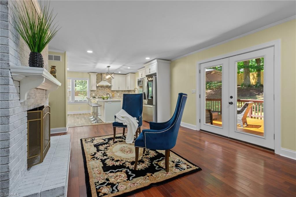 115 aftonshire Court