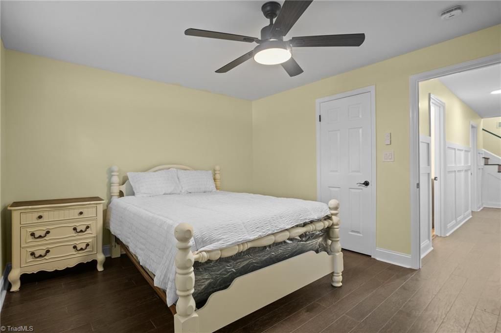 115 aftonshire Court