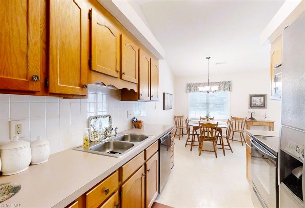 1765 Springfield Farm Court