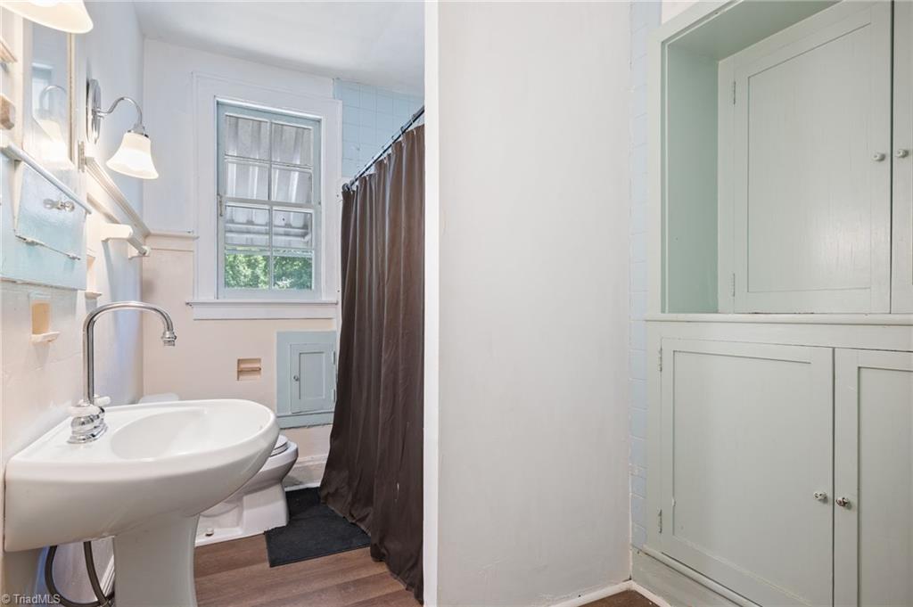 520 Country Club Road