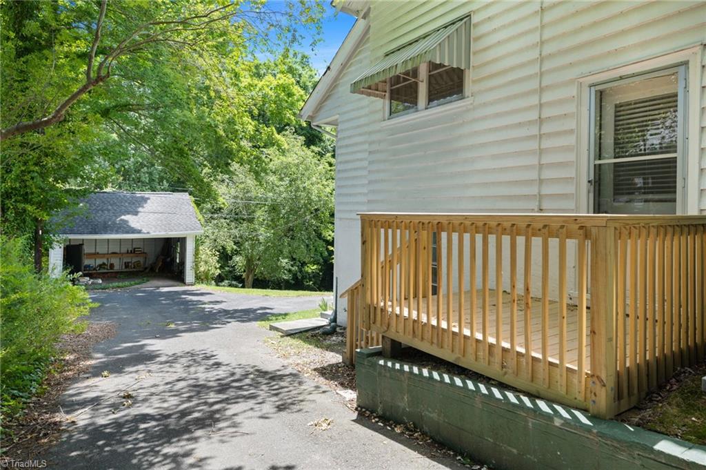 520 Country Club Road