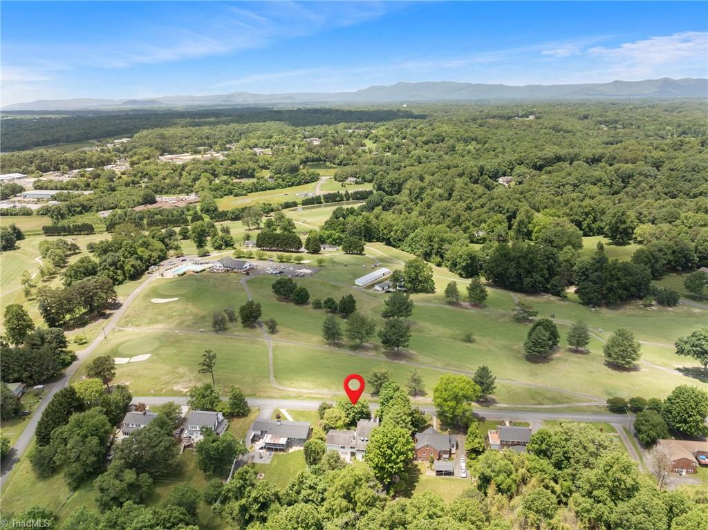 520 Country Club Road