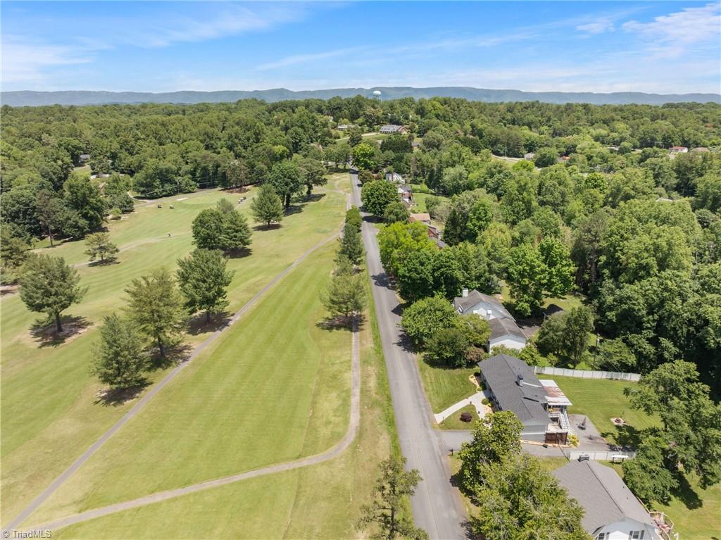 520 Country Club Road