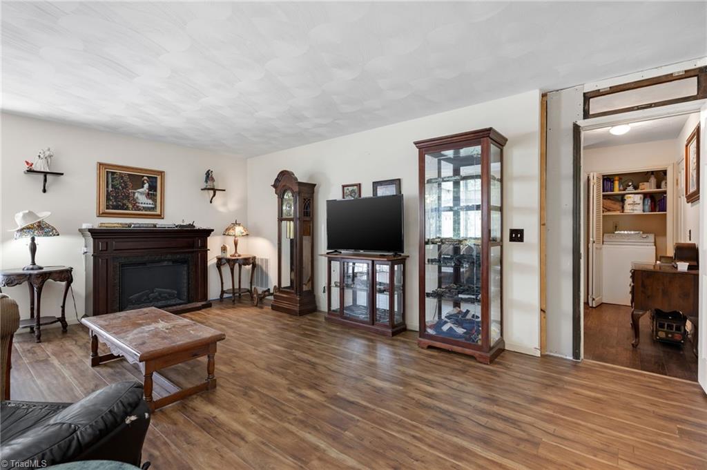 520 Country Club Road