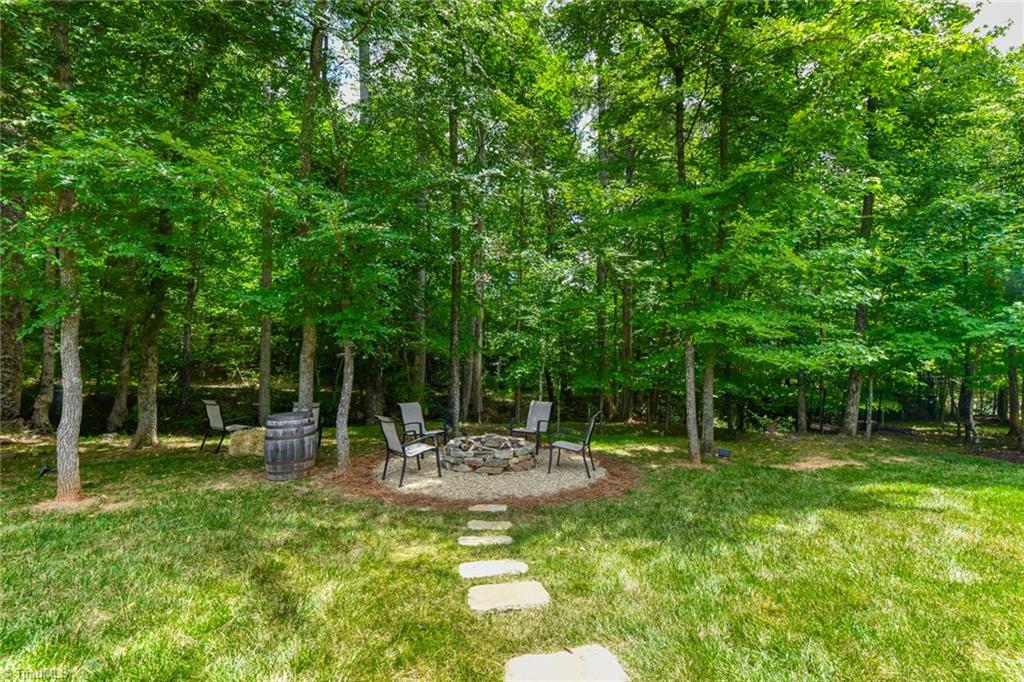 8812 Phillips Farm Road