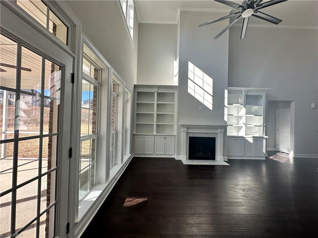 111 James Glen Court