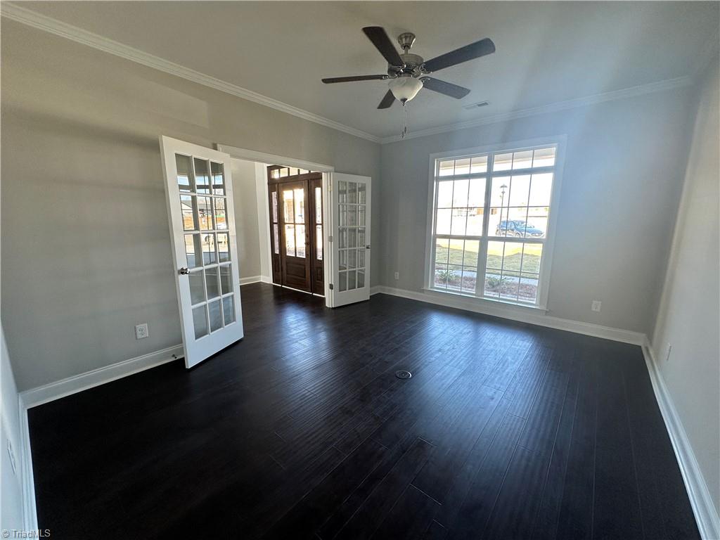 111 James Glen Court