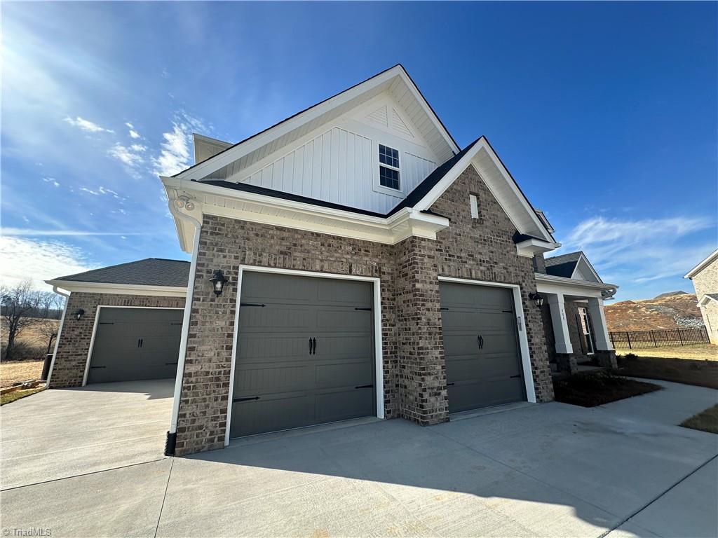 111 James Glen Court