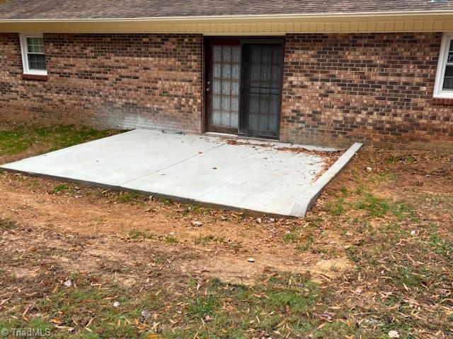 1015 Meadowview Road