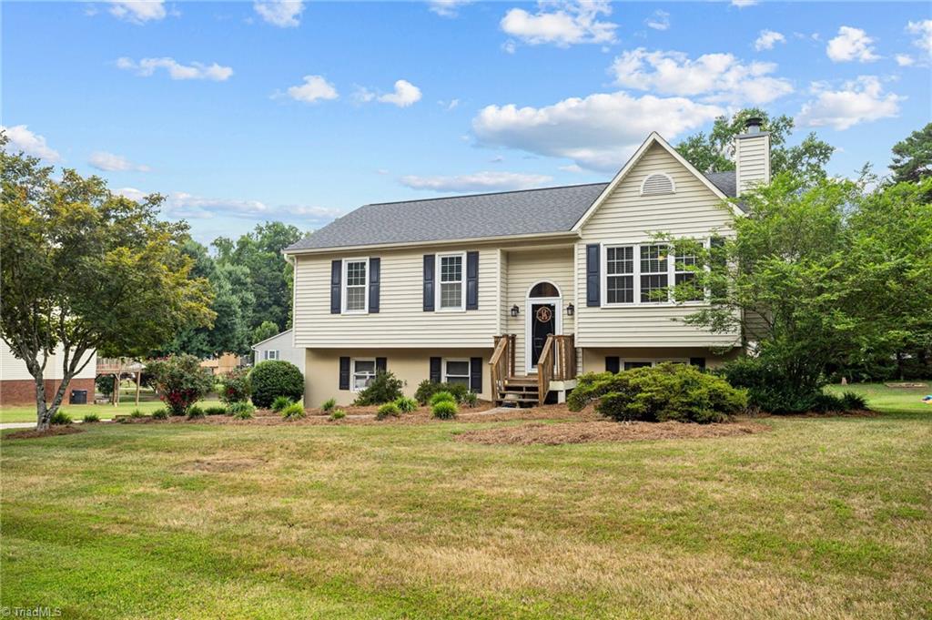 3540 Robinwest Drive