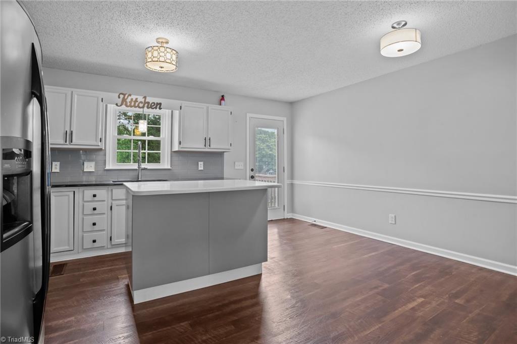 3540 Robinwest Drive