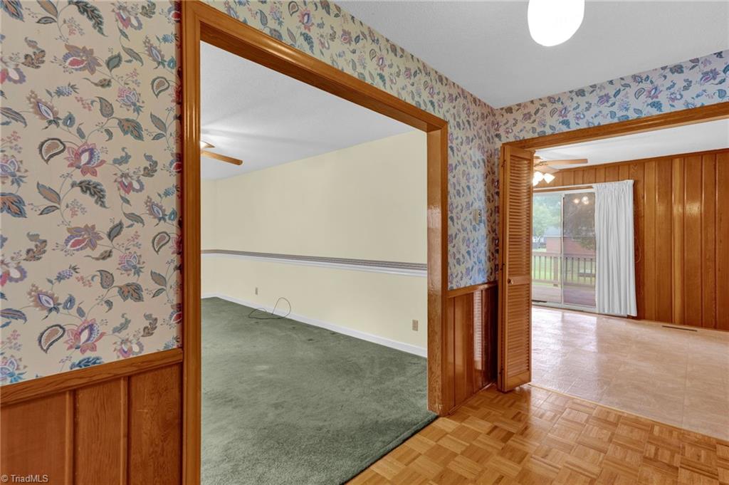 4610 Oakwood Circle, Winston-Salem