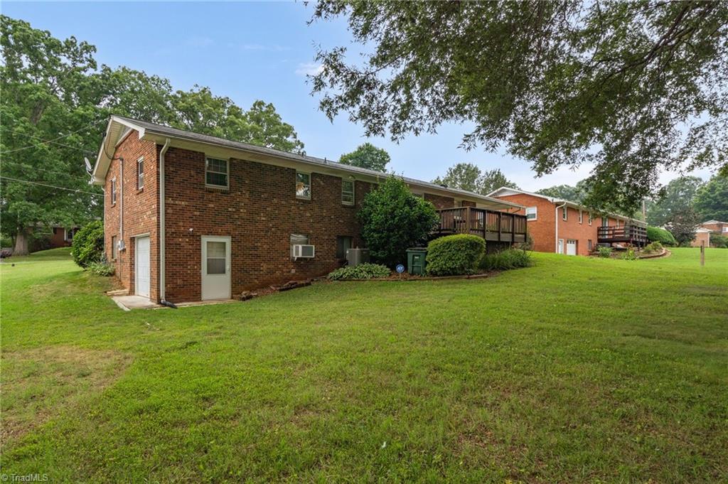 4610 Oakwood Circle, Winston-Salem