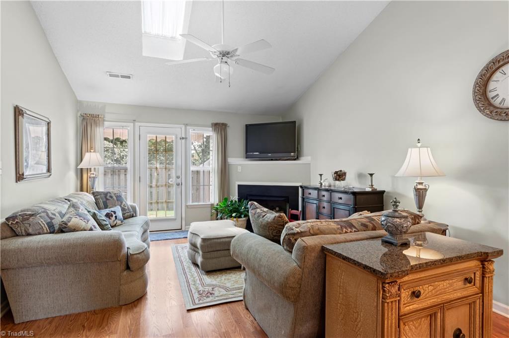 403 Campbell Gardens Road