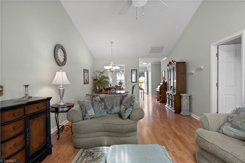 403 Campbell Gardens Road