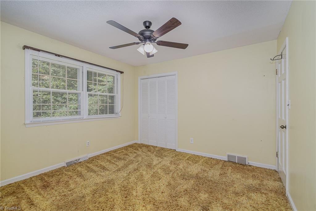 3951 Tonbridge Lane, Winston-Salem