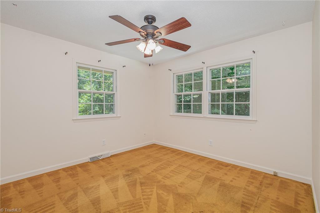 3951 Tonbridge Lane, Winston-Salem