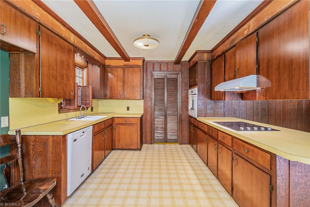 3951 Tonbridge Lane, Winston-Salem