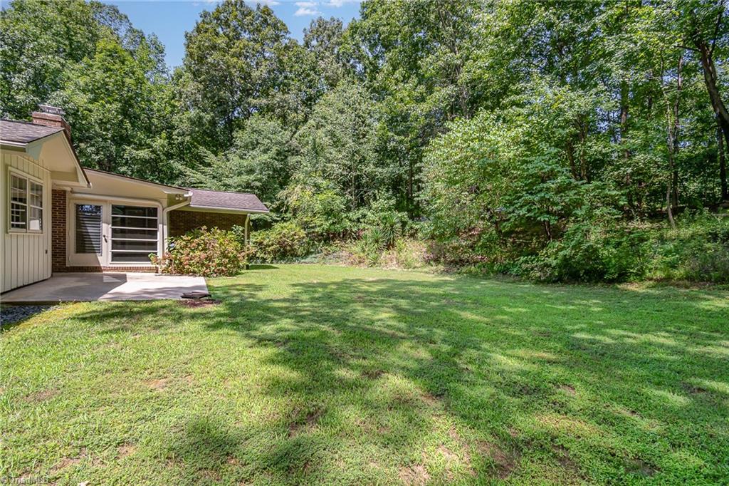 3951 Tonbridge Lane, Winston-Salem
