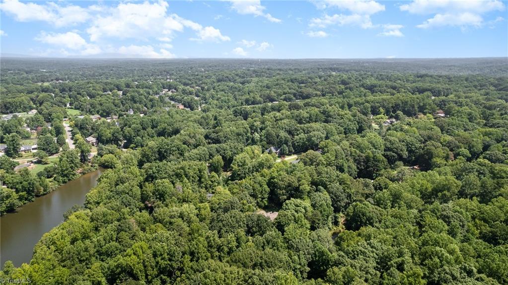 3951 Tonbridge Lane, Winston-Salem