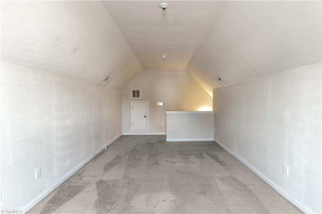 5190 Queensway Road, Winston-Salem