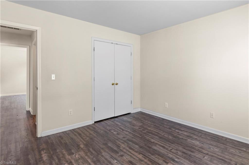 5190 Queensway Road, Winston-Salem