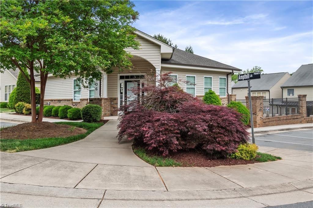 1127 Augustine Heights Drive, Winston-Salem