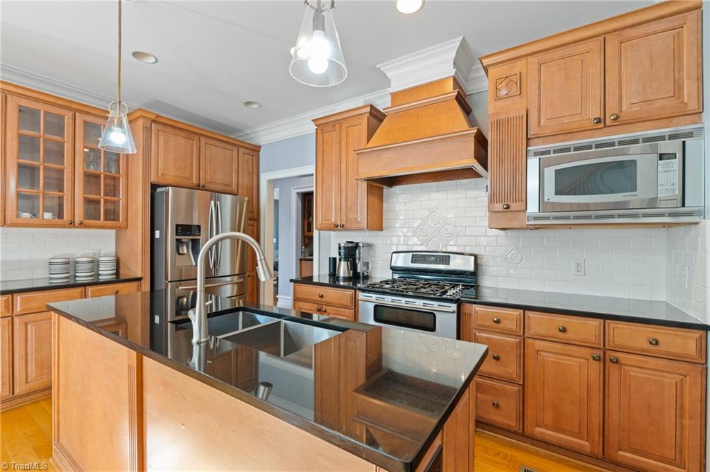 210 Surrey Path Court, Winston-Salem