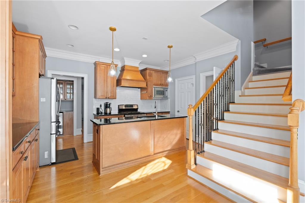 210 Surrey Path Court, Winston-Salem