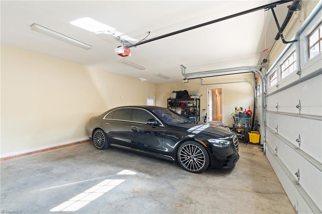 210 Surrey Path Court, Winston-Salem