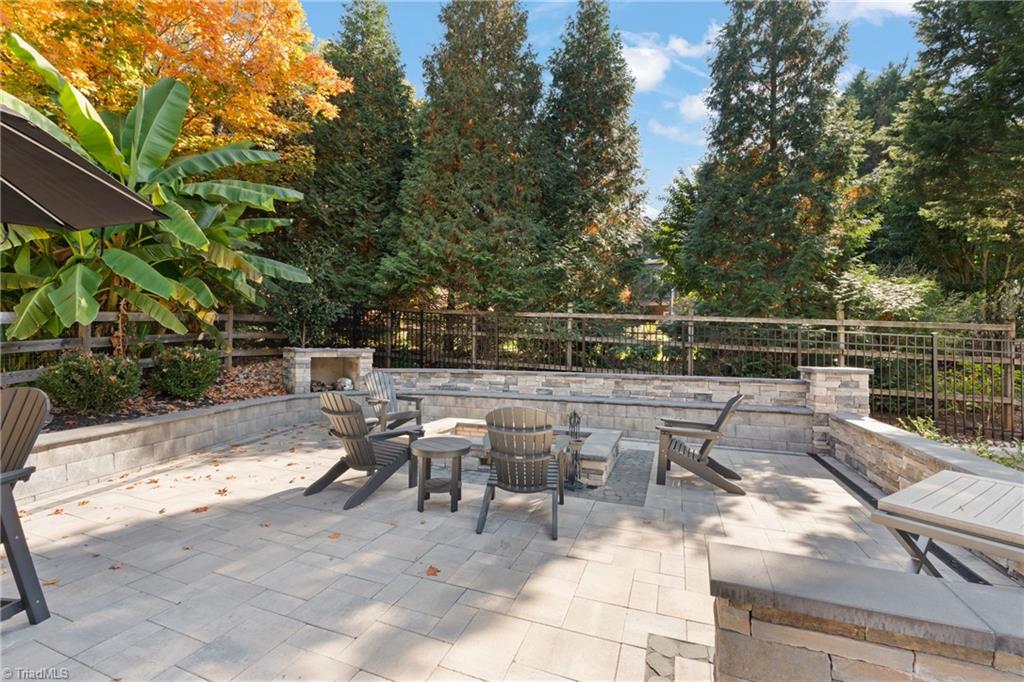 210 Surrey Path Court, Winston-Salem