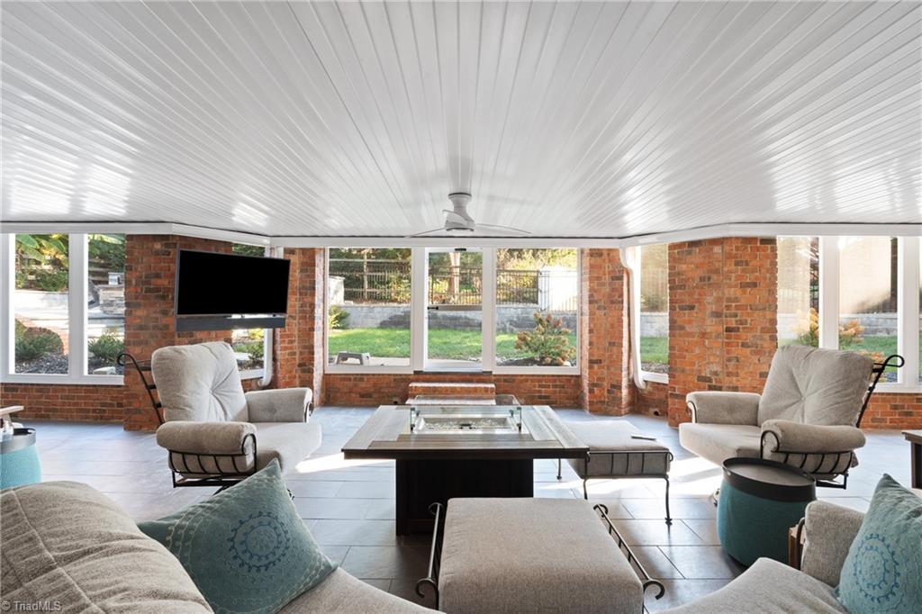 210 Surrey Path Court, Winston-Salem