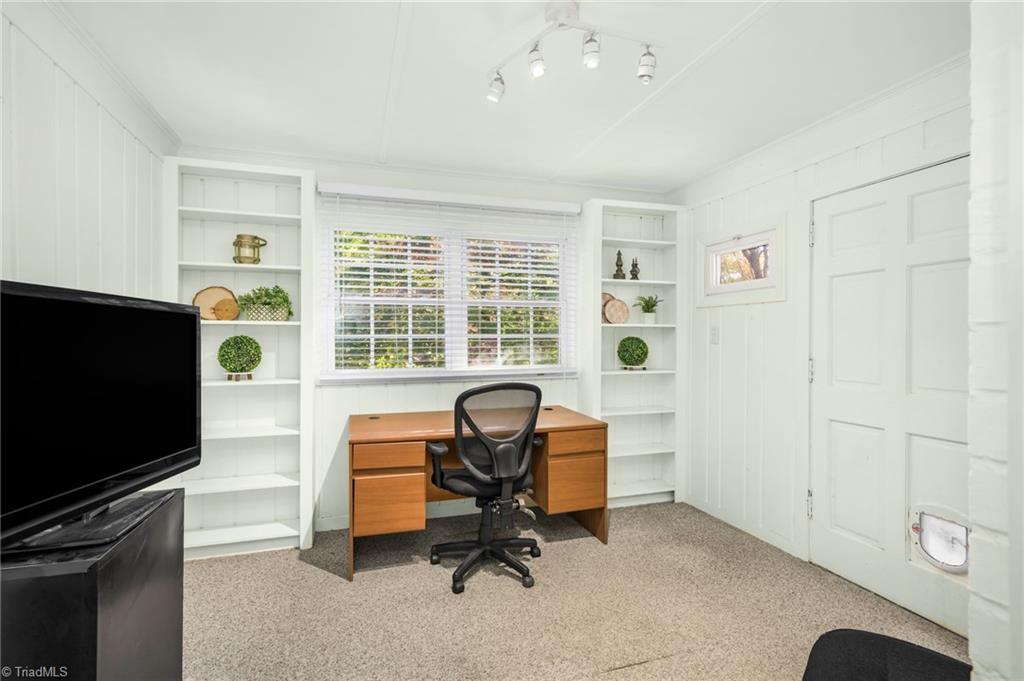 1335 Berwick Road, Winston-Salem