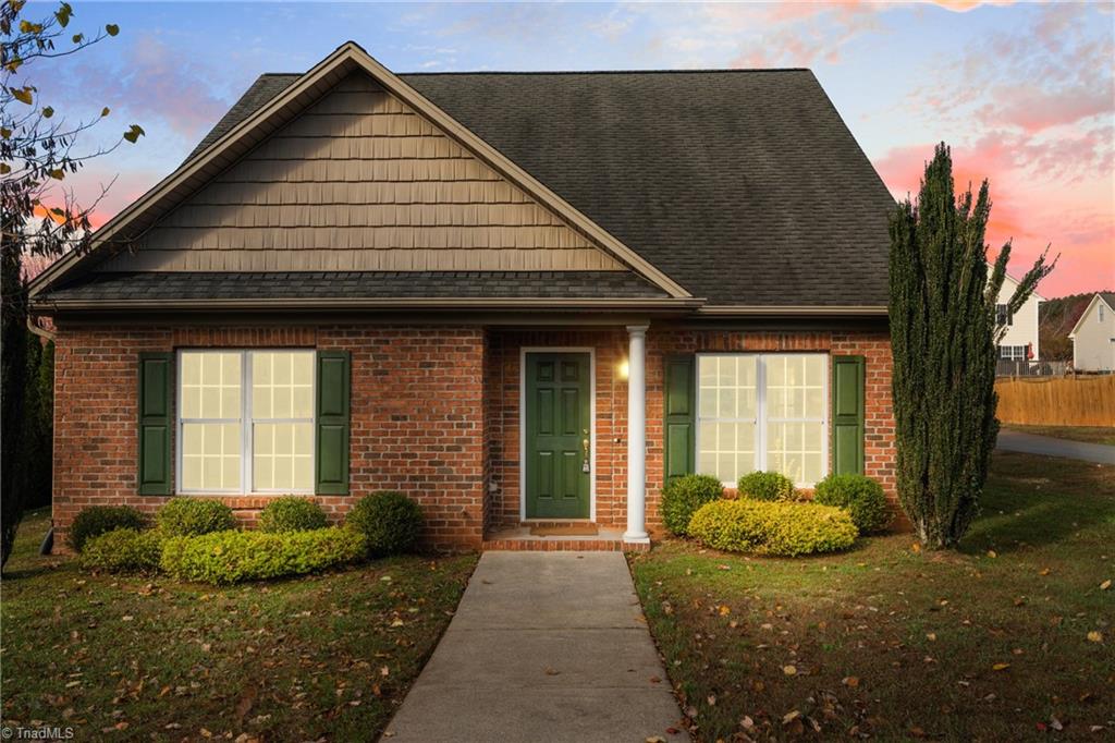 5810 Brakenwood Lane