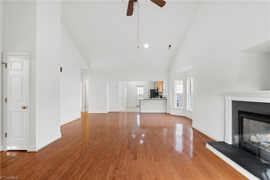 5810 Brakenwood Lane