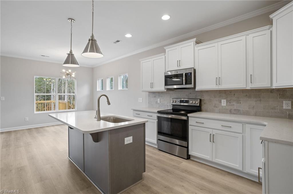 7737 Sedgewick Ridge Road