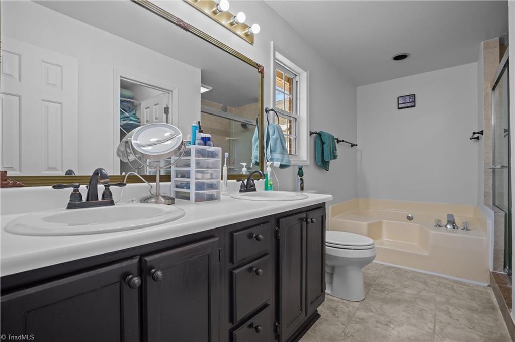 405 Eatons Church Road