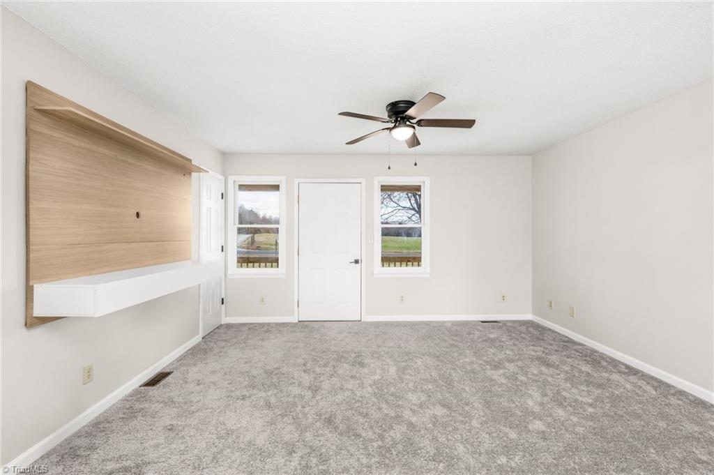 276 Pleasant Acre Drive