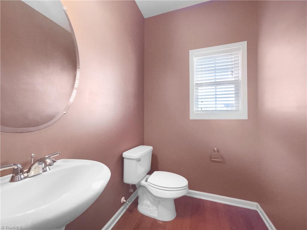 3577 Meadow Glen Drive