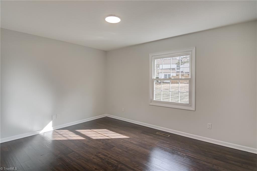 2755 Reynolds Park Road, Winston-Salem