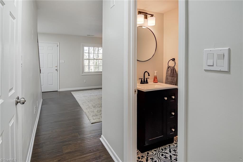 2755 Reynolds Park Road, Winston-Salem