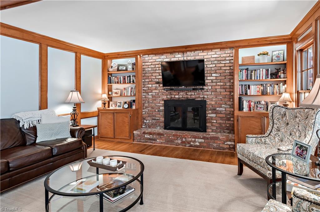 8204 Rivermont Drive