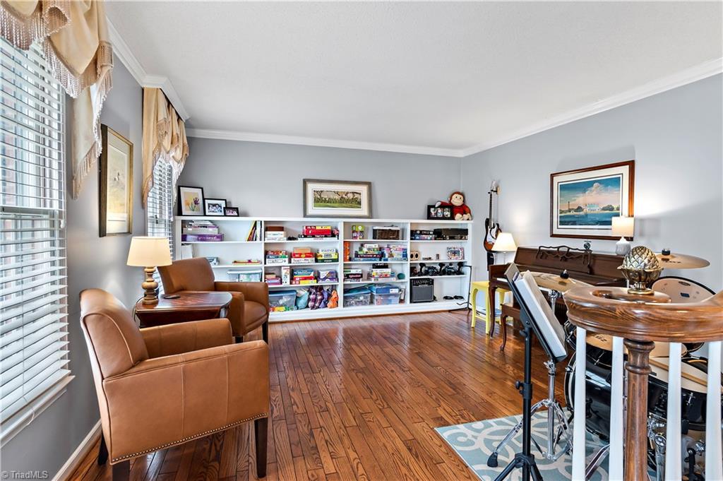 8204 Rivermont Drive