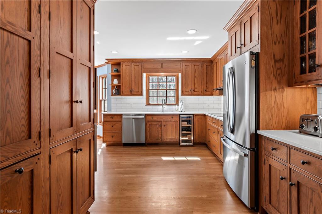 8204 Rivermont Drive