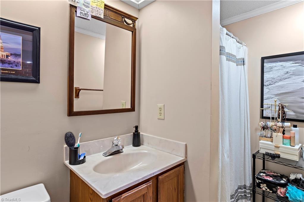 8204 Rivermont Drive