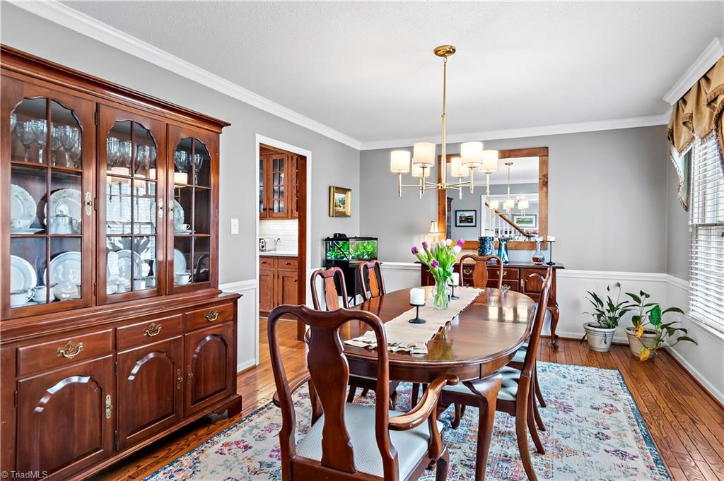 8204 Rivermont Drive